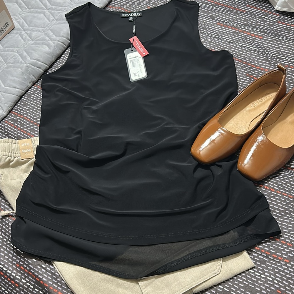 Sz M🇨🇦⭐️NWT Piccadilly Black Sleeveless Chiffon Overlay Dress Top PTP 19”